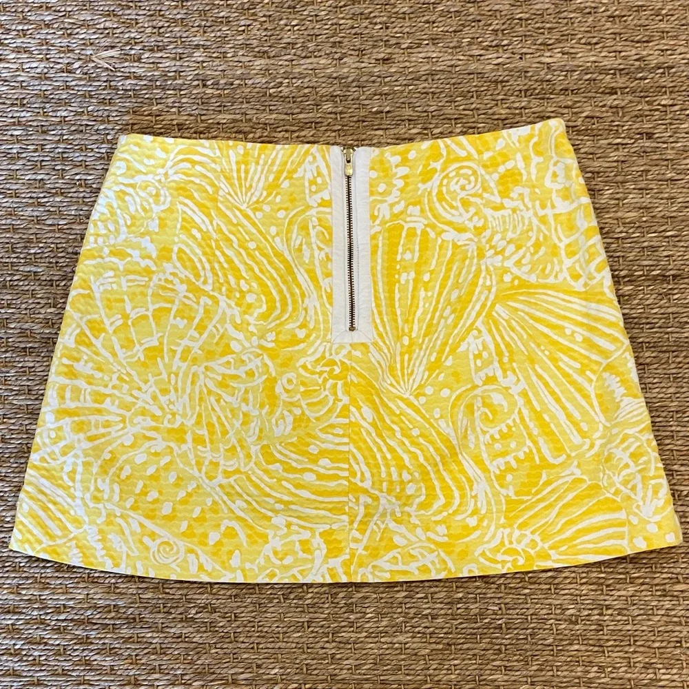 Lilly Pulitzer Yellow Skort - Picture 2 of 6